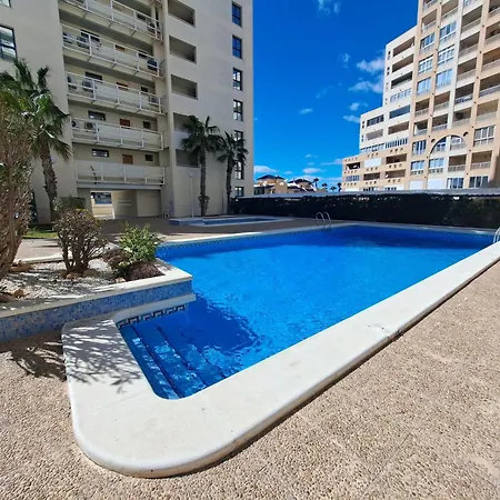 Mar Azul With Sea View Торевьиа